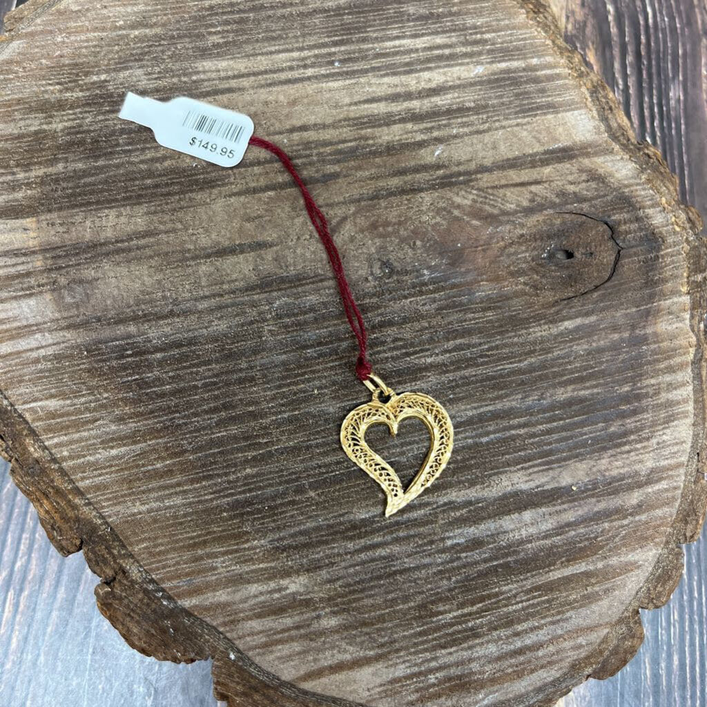 Amanda's Exchange Consignment, 14K YG Filigree Heart Pendant