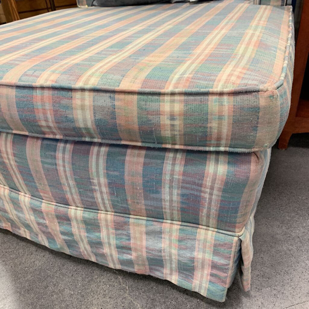 Amanda's Exchange Consignment, 1960's Plaid Chaise