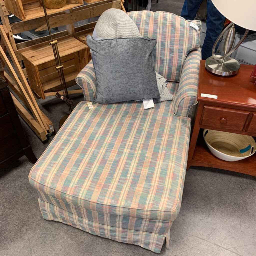 Amanda's Exchange Consignment, 1960's Plaid Chaise