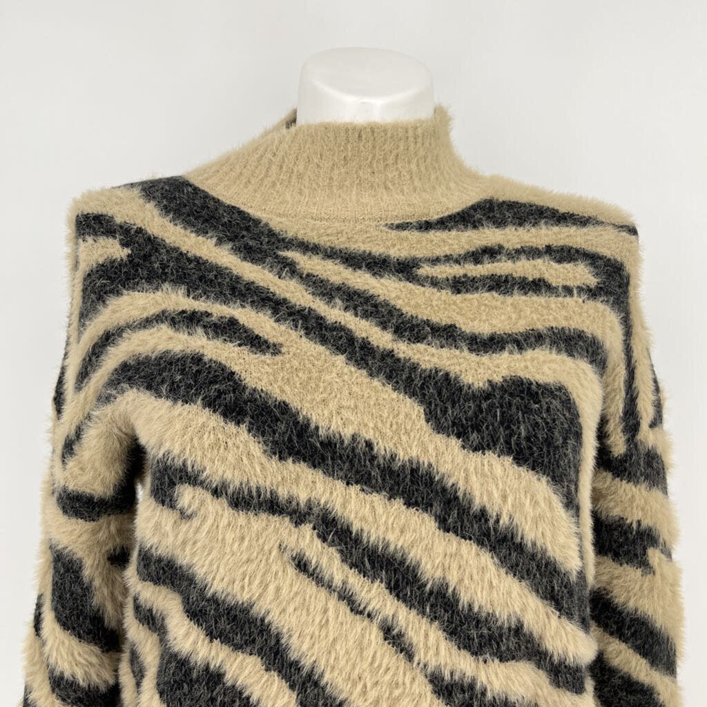 Bluivy, Bluivy Stripe Sweater