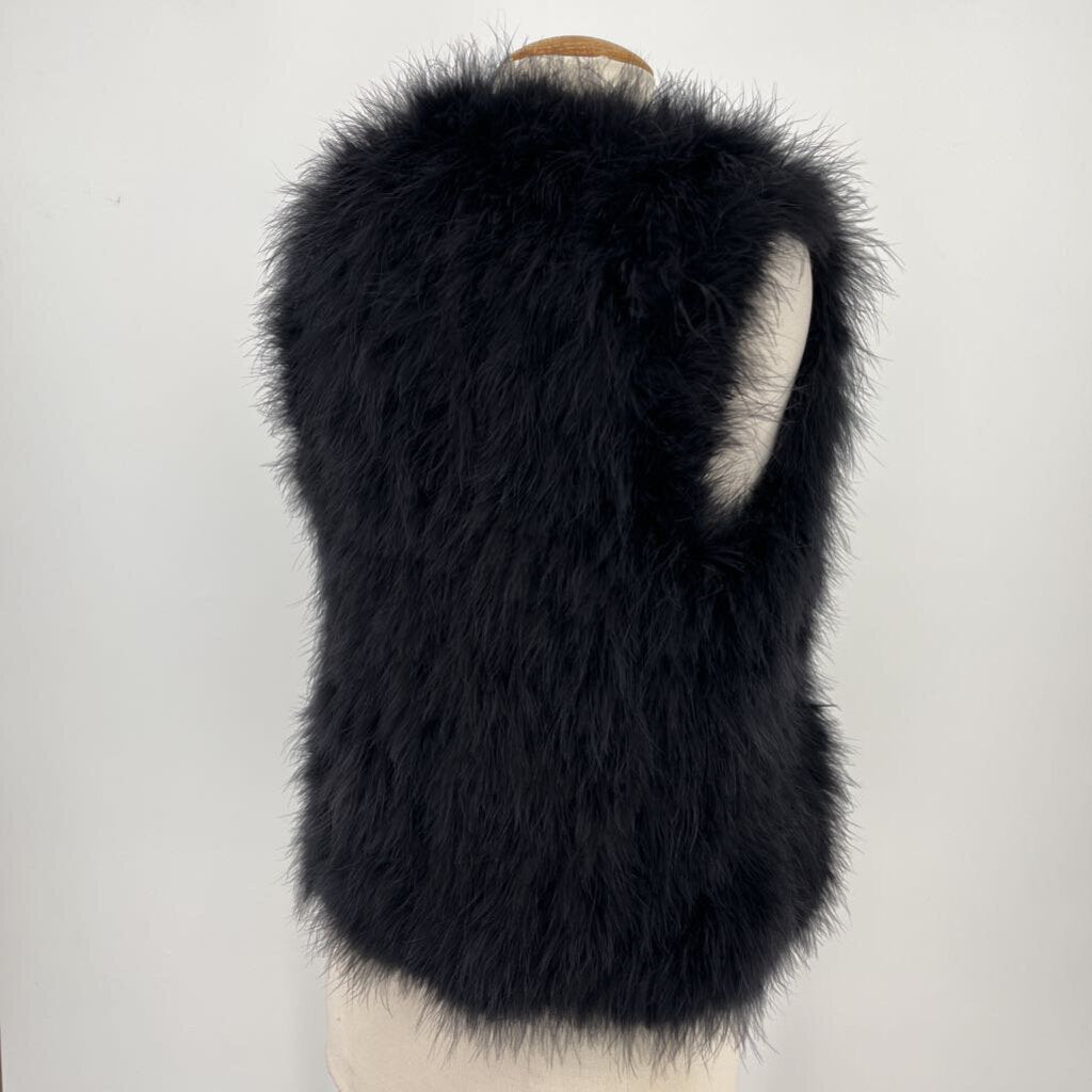 Club Monaco, Club Monaco Feather Vest