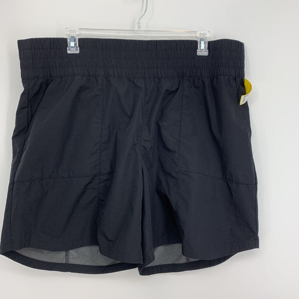 Columbia, Columbia Shorts