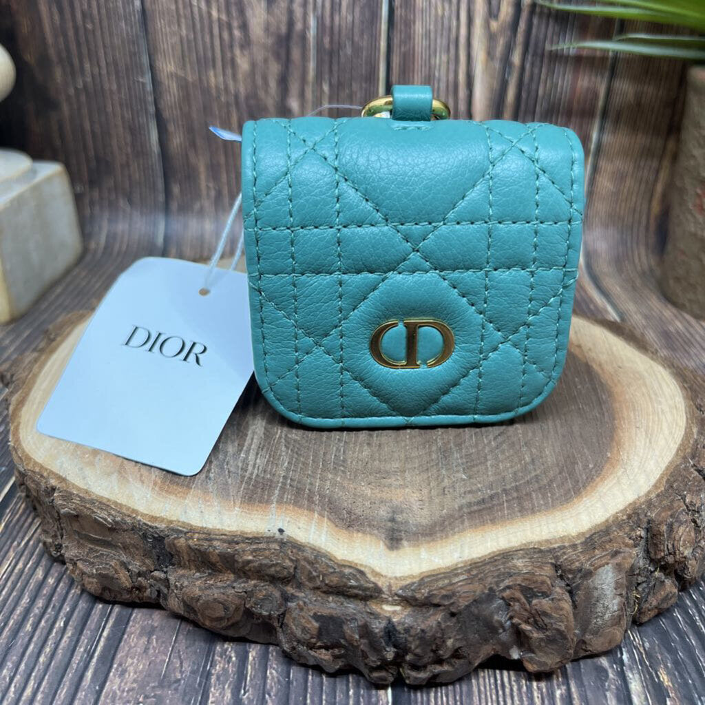 Dior, Dior Tech Quilted Case