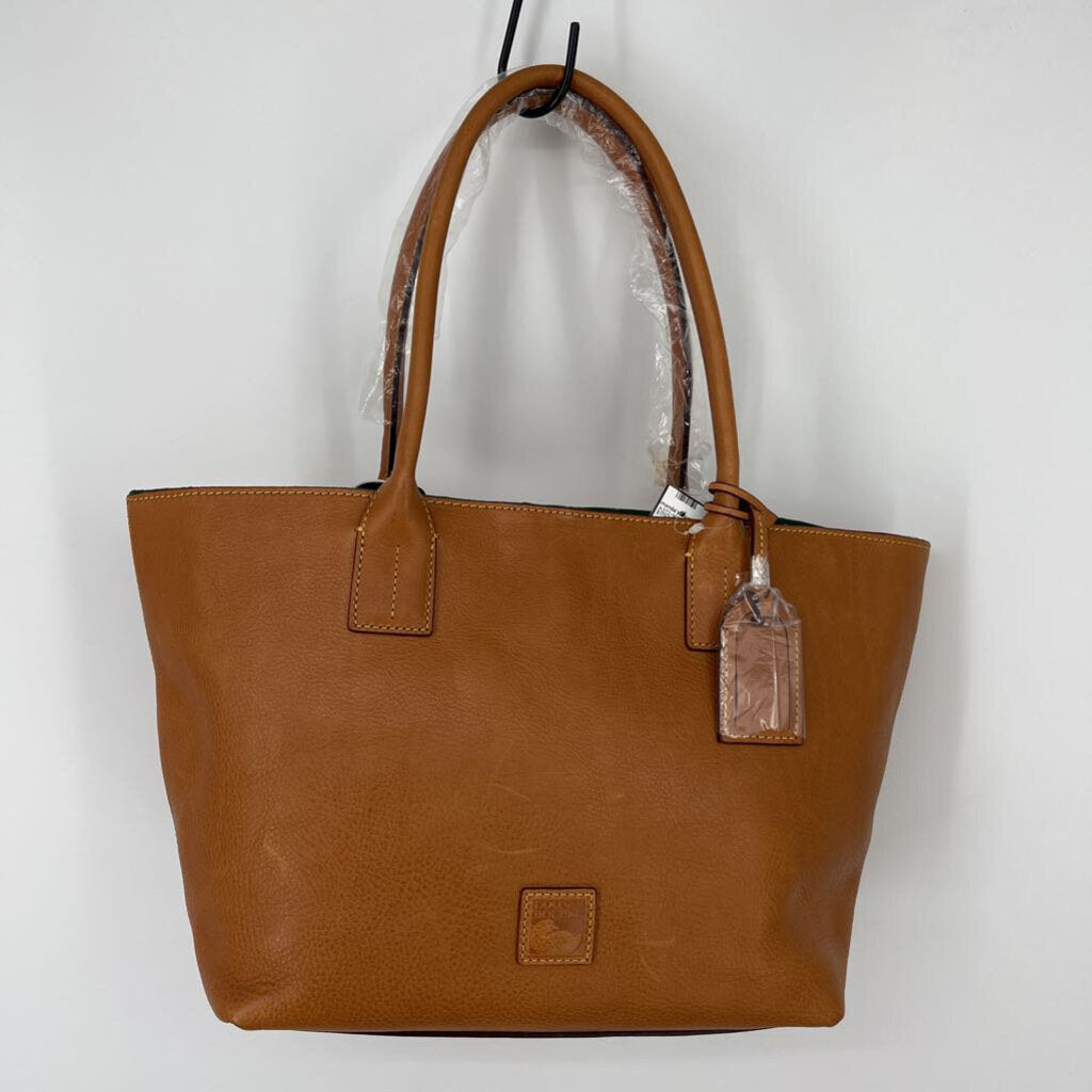 Dooney & Bourke, Dooney & Bourke Tote