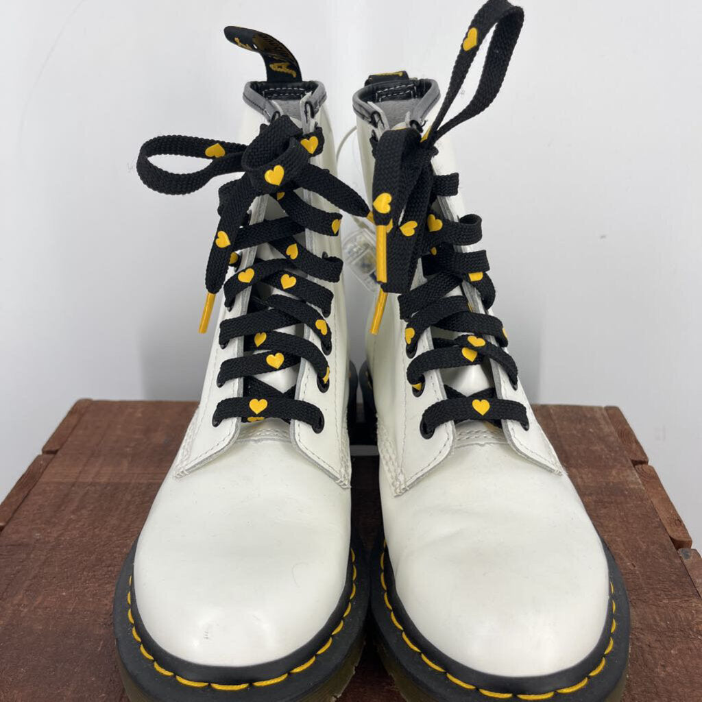 Dr Martens, Dr Marten Boots