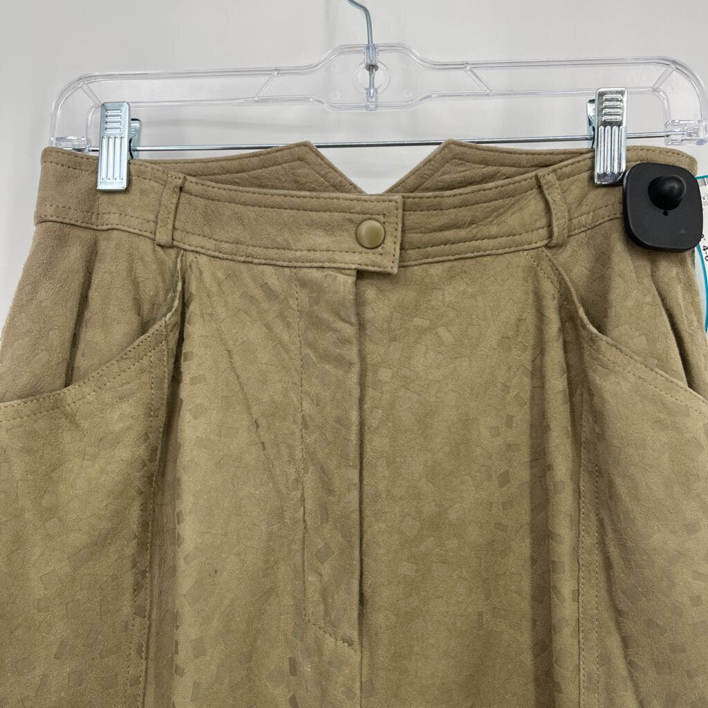 Escada, Escada Skirt