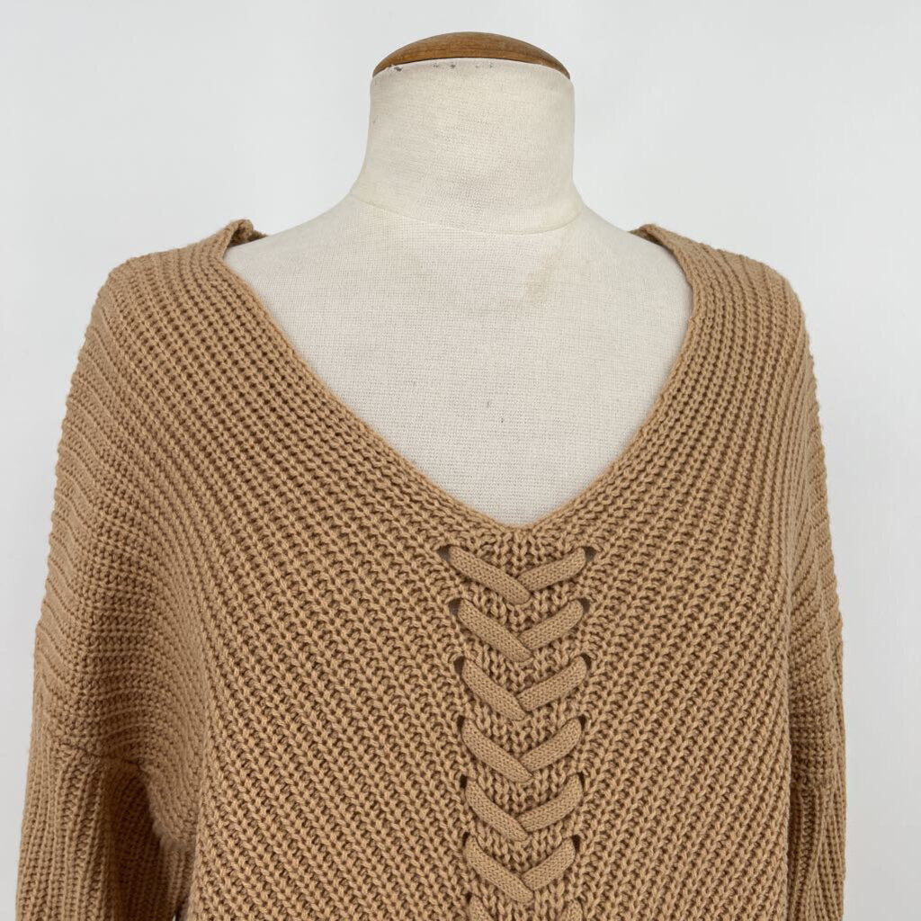 Jessica Simpson, Jessica Simpson LS Sweater