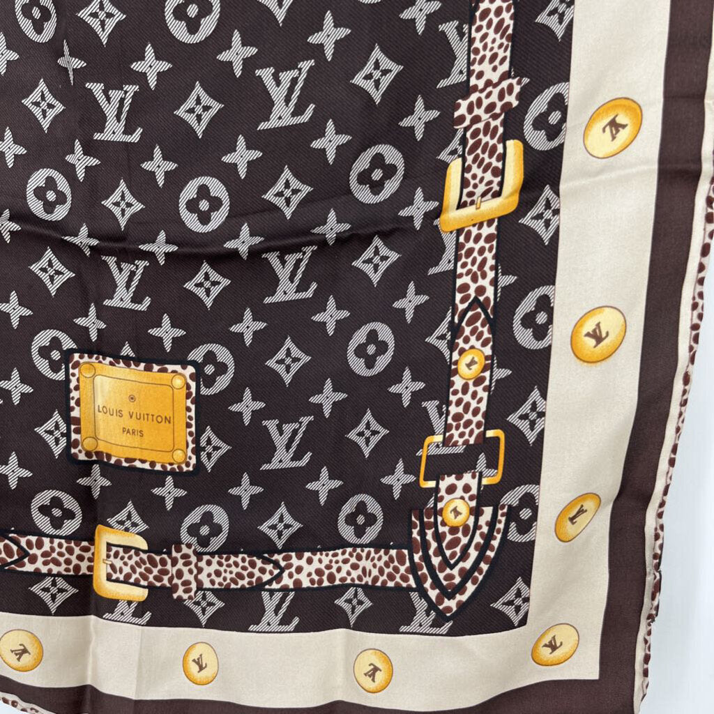 Louis Vuitton, Louis Vuitton Scarf