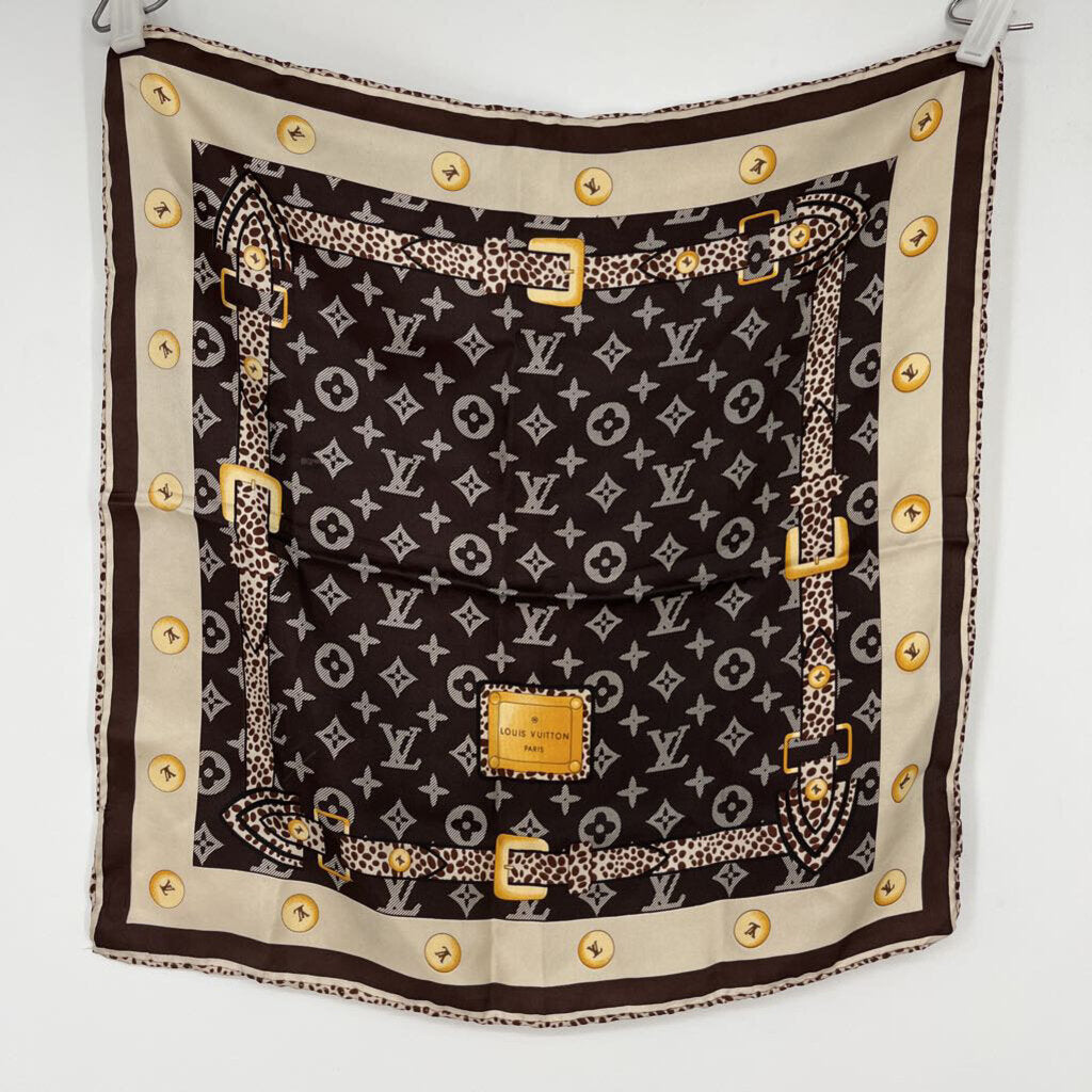 Louis Vuitton, Louis Vuitton Scarf