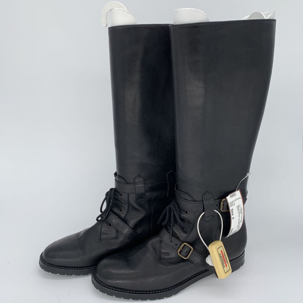 Manolo Blahnik, Manolo Blahnik Tall Boots