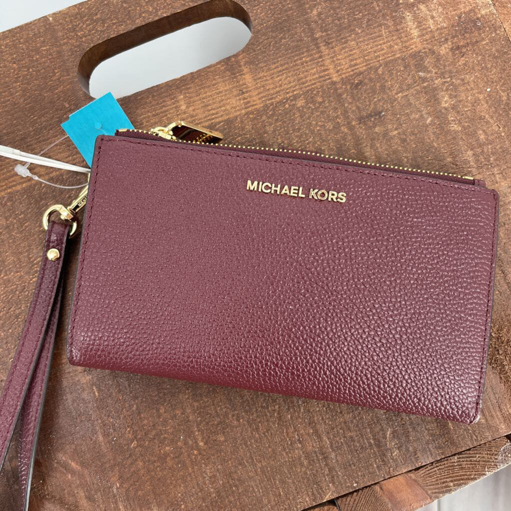 Michael Kors, Michael Kors Wristlet