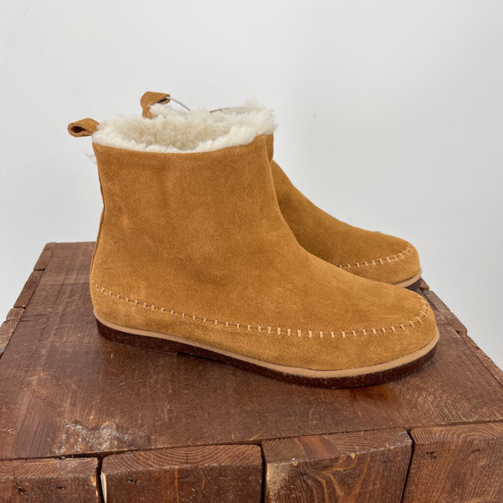 Steve Madden, Steve Madden Suede Booties