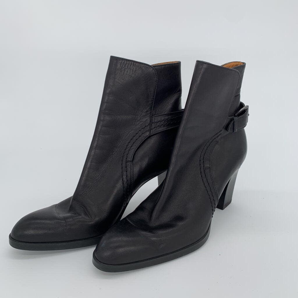 Tod's, Tod's Leather Booties