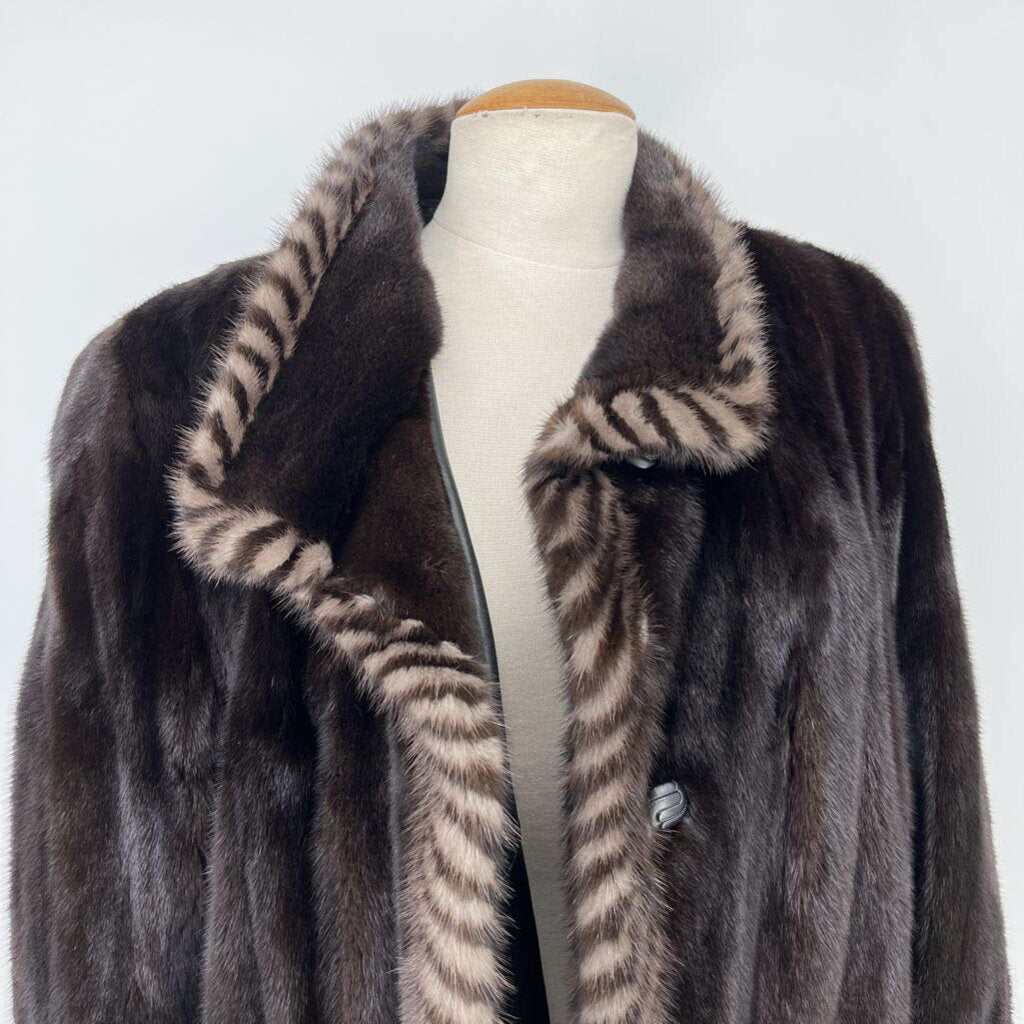 Toledo Furs, Toledo Furs Inc. Fur Coat